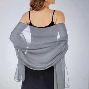 Elegant Gray Women's Shawl